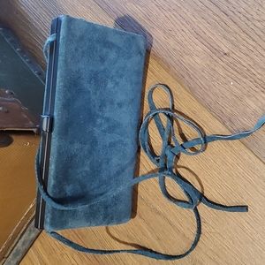 VINTAGE SHIRL MILLER LTD crossbody.     #4135